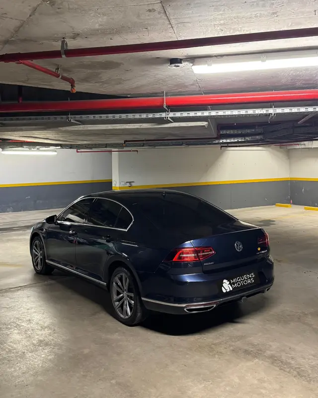 Mira esta publicación de Volkswagen Passat 2018 en Motordil