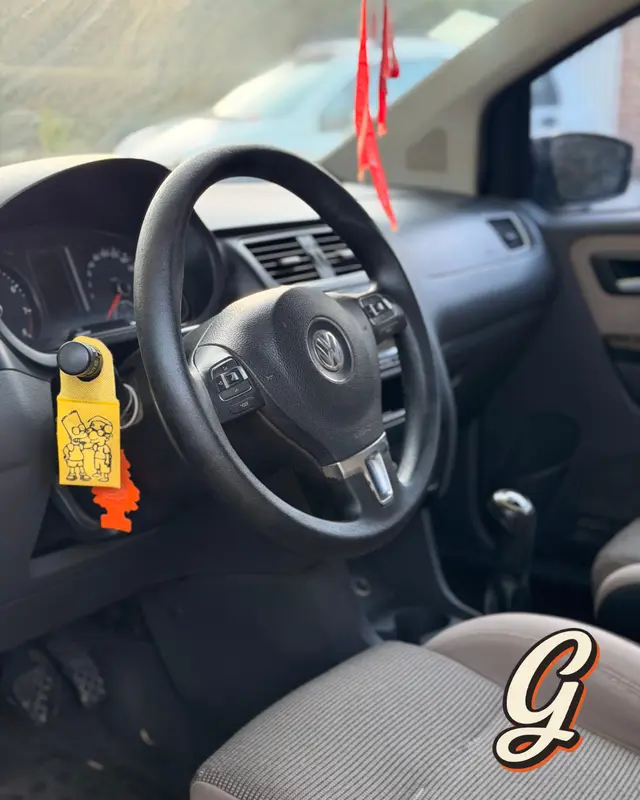 Mira esta publicación de Volkswagen Suran 2011 en Motordil