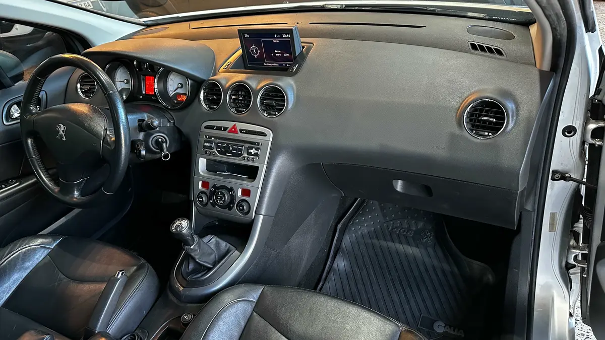 Mirá esta publicación de Peugeot 408