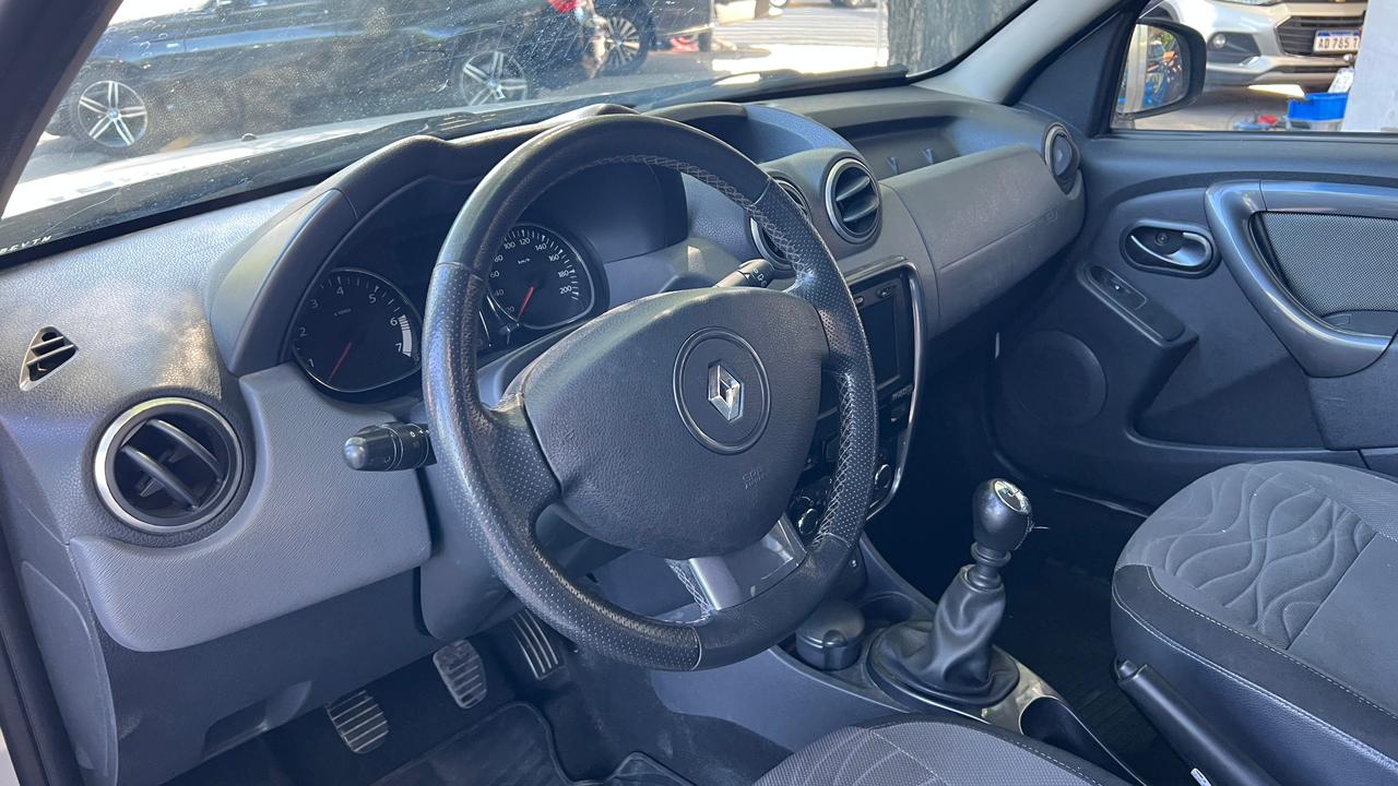 Mira esta publicación de Renault Duster 2013 en Motordil