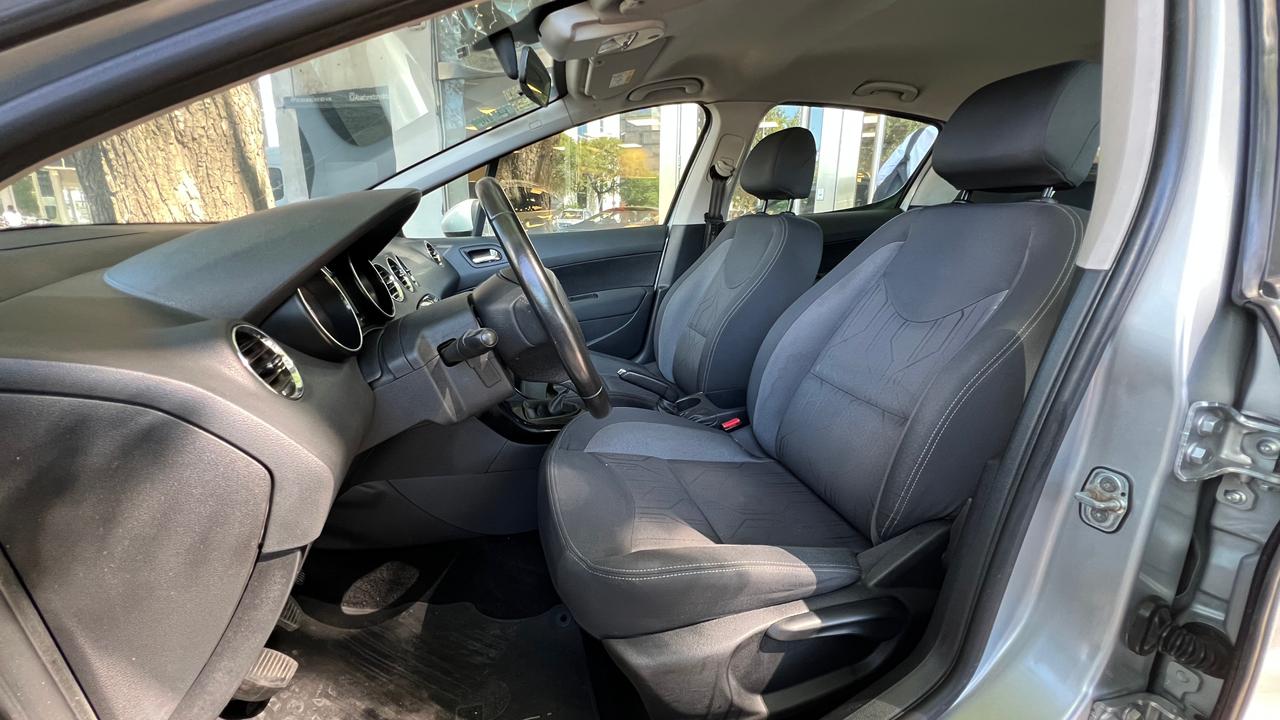 Mira esta publicación de Peugeot 308 2017 en Motordil