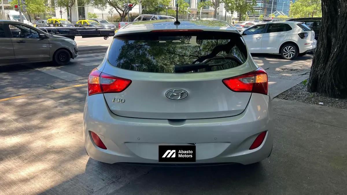 Mira esta publicación de Hyundai I 30 2014 en Motordil