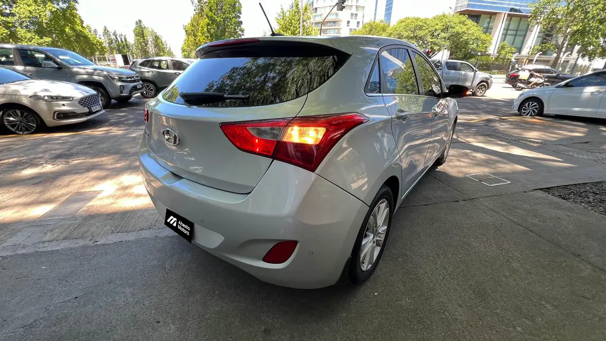 Mira esta publicación de Hyundai I 30 2014 en Motordil