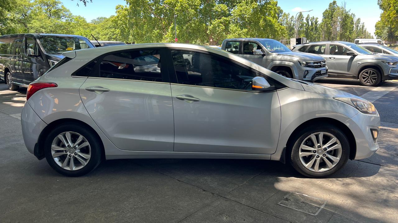 Mira esta publicación de Hyundai I 30 2014 en Motordil