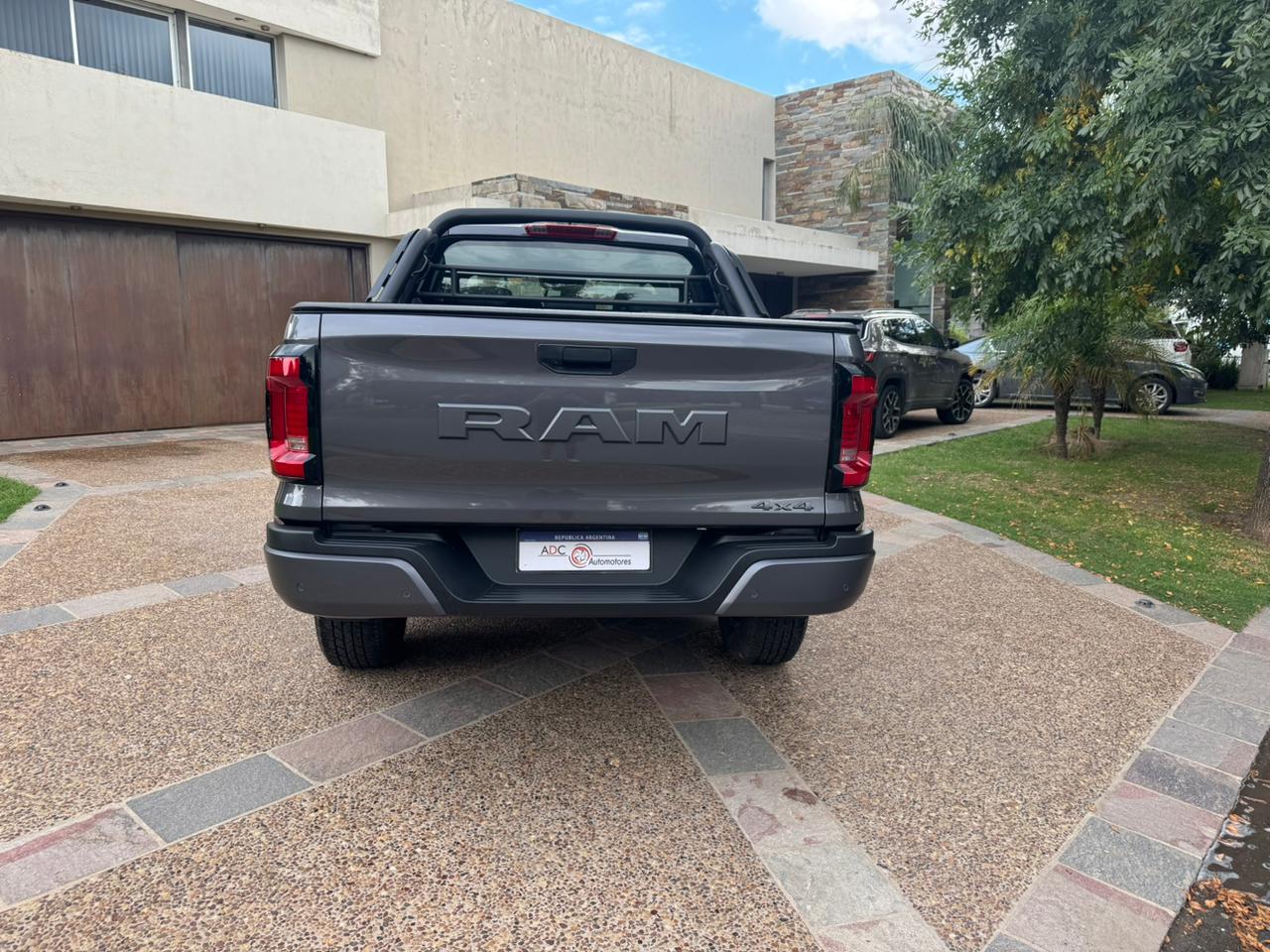 Mira esta publicación de Dodge Dakota 2026 en Motordil