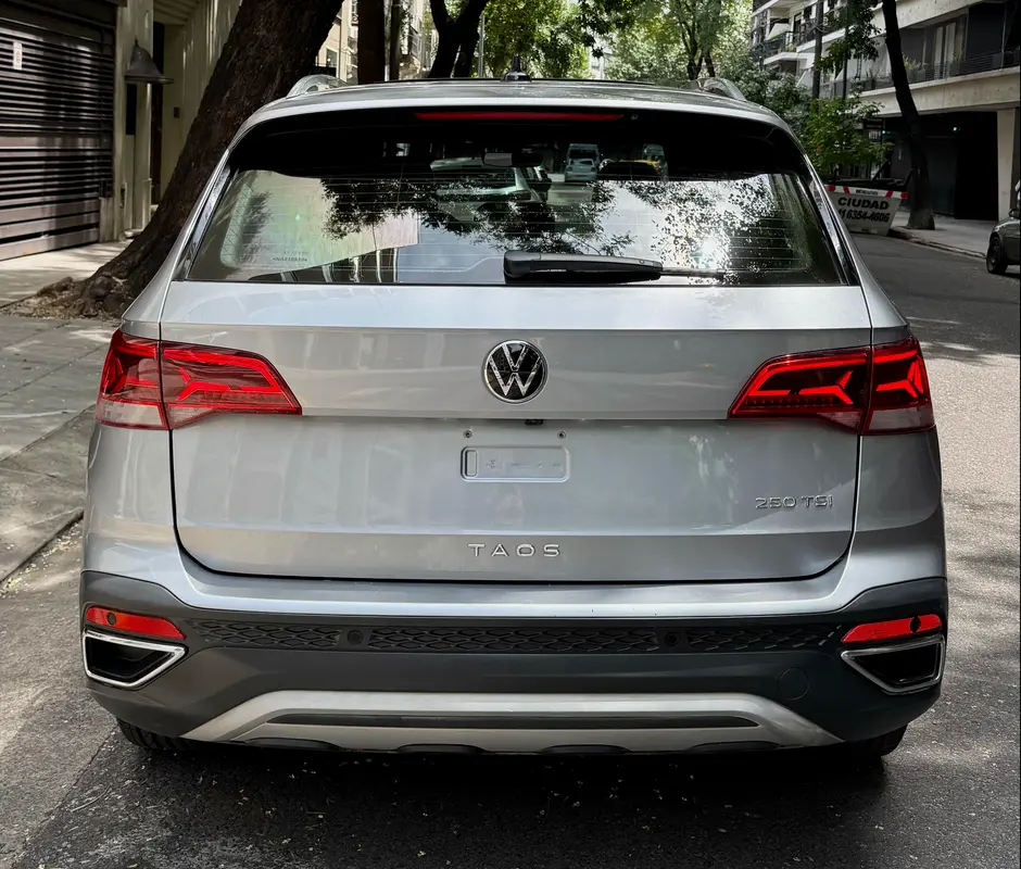 Mira esta publicación de Volkswagen Taos 2022 en Motordil