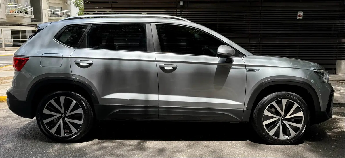 Mira esta publicación de Volkswagen Taos 2022 en Motordil