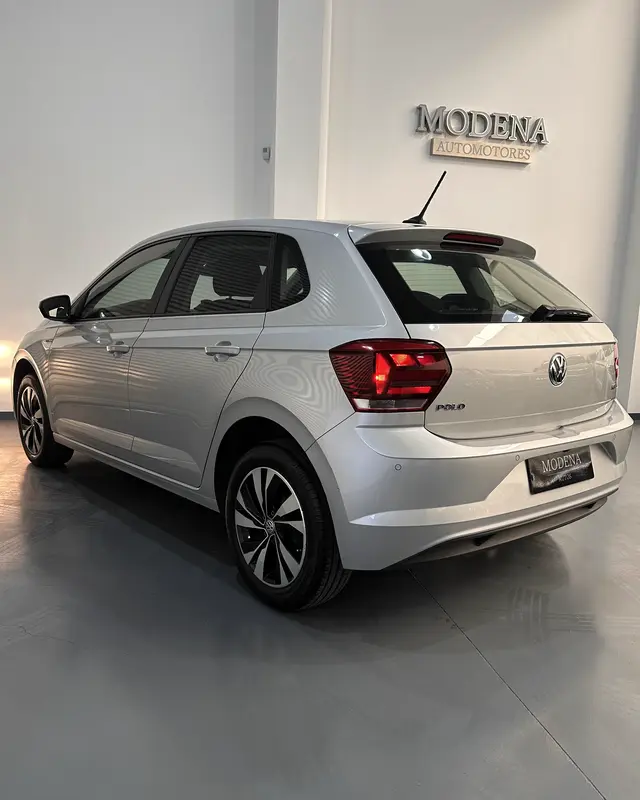 Mira esta publicación de Volkswagen Polo 2021 en Motordil