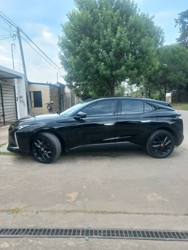 Mira esta publicación de Ds Automobiles DS4 2023 en Motordil