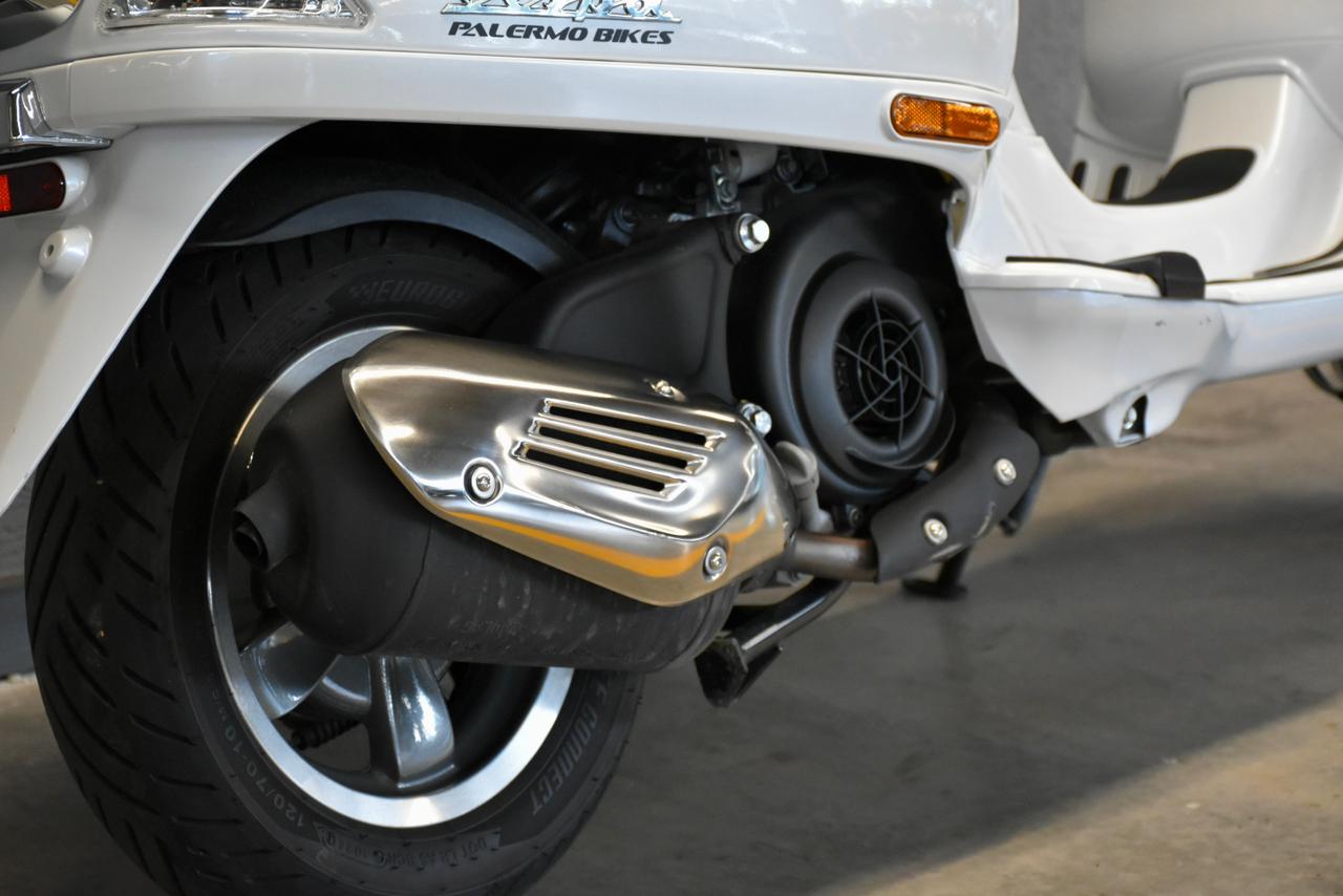 Mira esta publicación de Vespa 150 VXL 2025 en Motordil