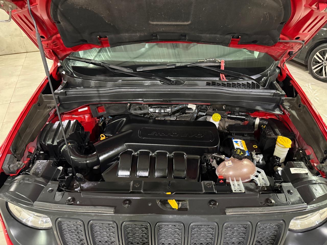 Mira esta publicación de Jeep Renegade 2020 en Motordil