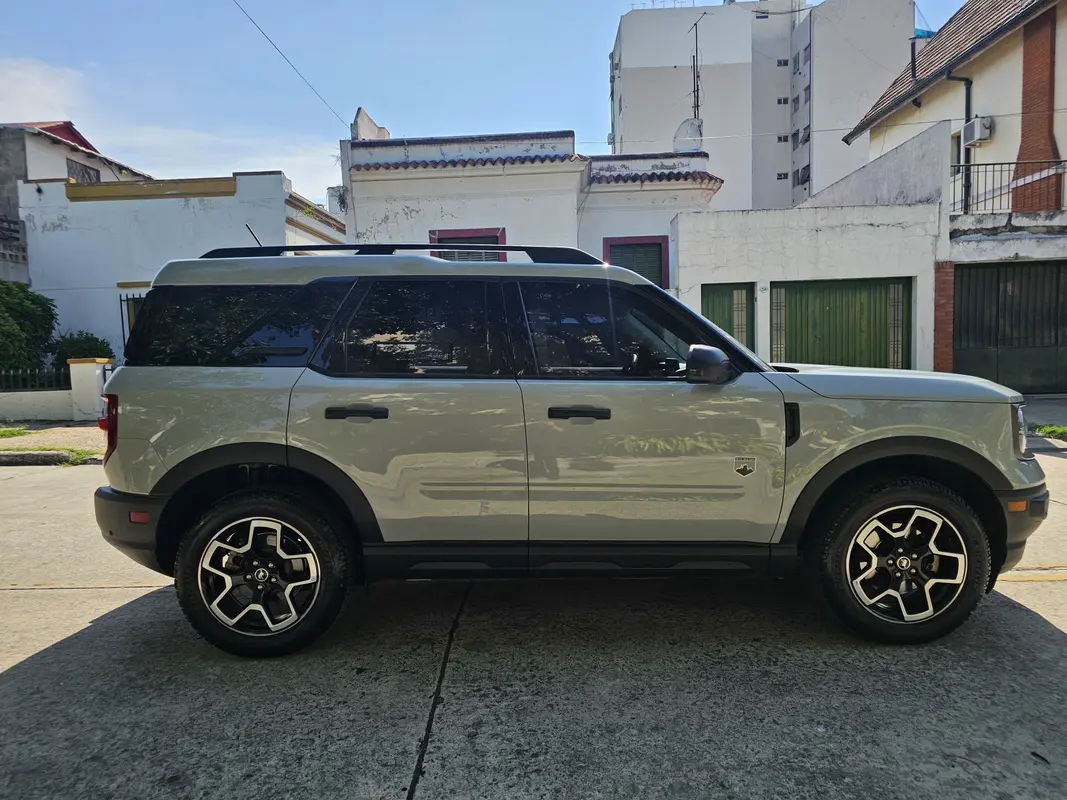 Mira esta publicación de Ford Bronco Sport 2021 en Motordil