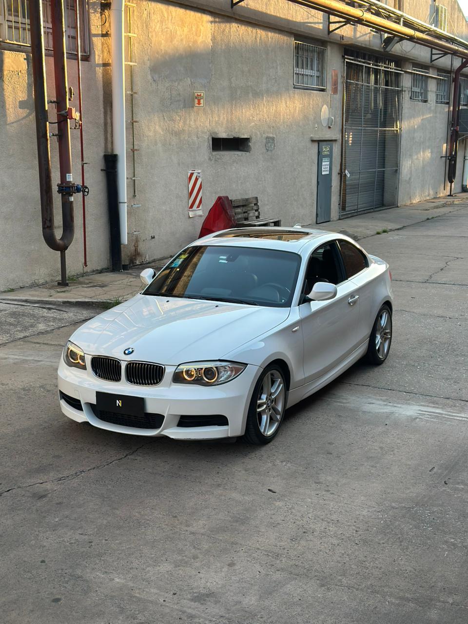 Mira esta publicación de BMW Serie 1 2013 en Motordil