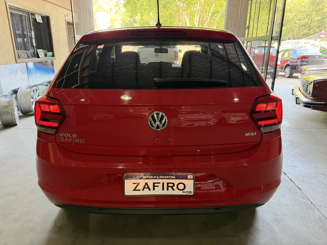 Mira esta publicación de Volkswagen Polo 2021 en Motordil