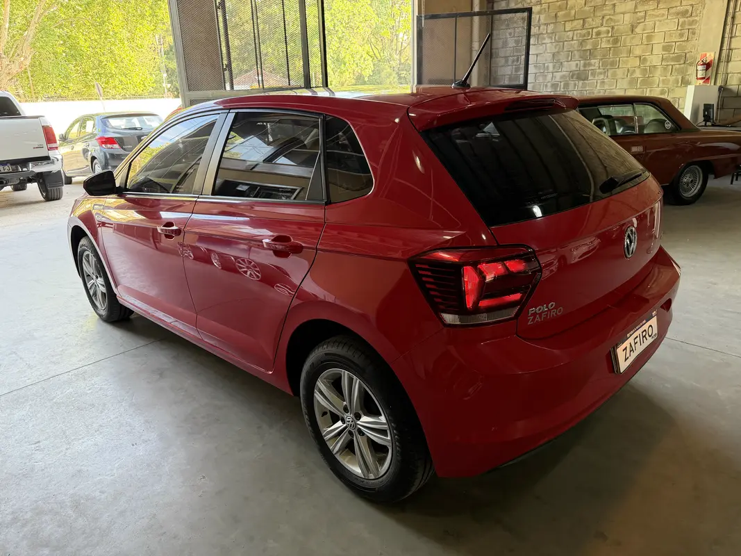 Mira esta publicación de Volkswagen Polo 2021 en Motordil