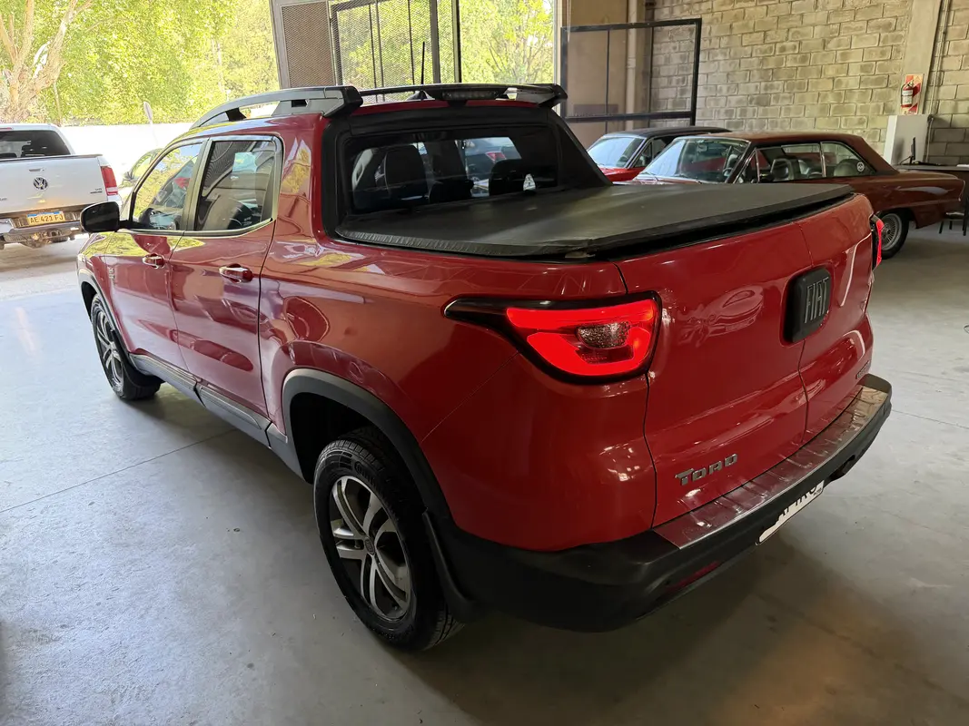Mira esta publicación de Fiat Toro 2017 en Motordil