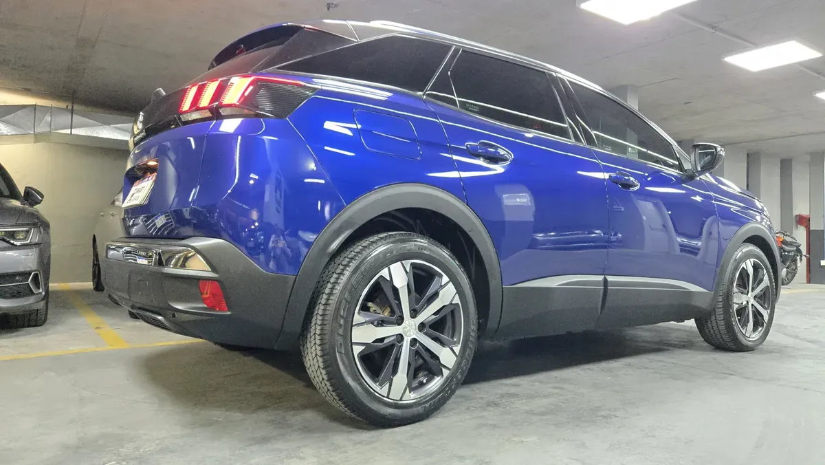 Mira esta publicación de Peugeot 3008 2018 en Motordil