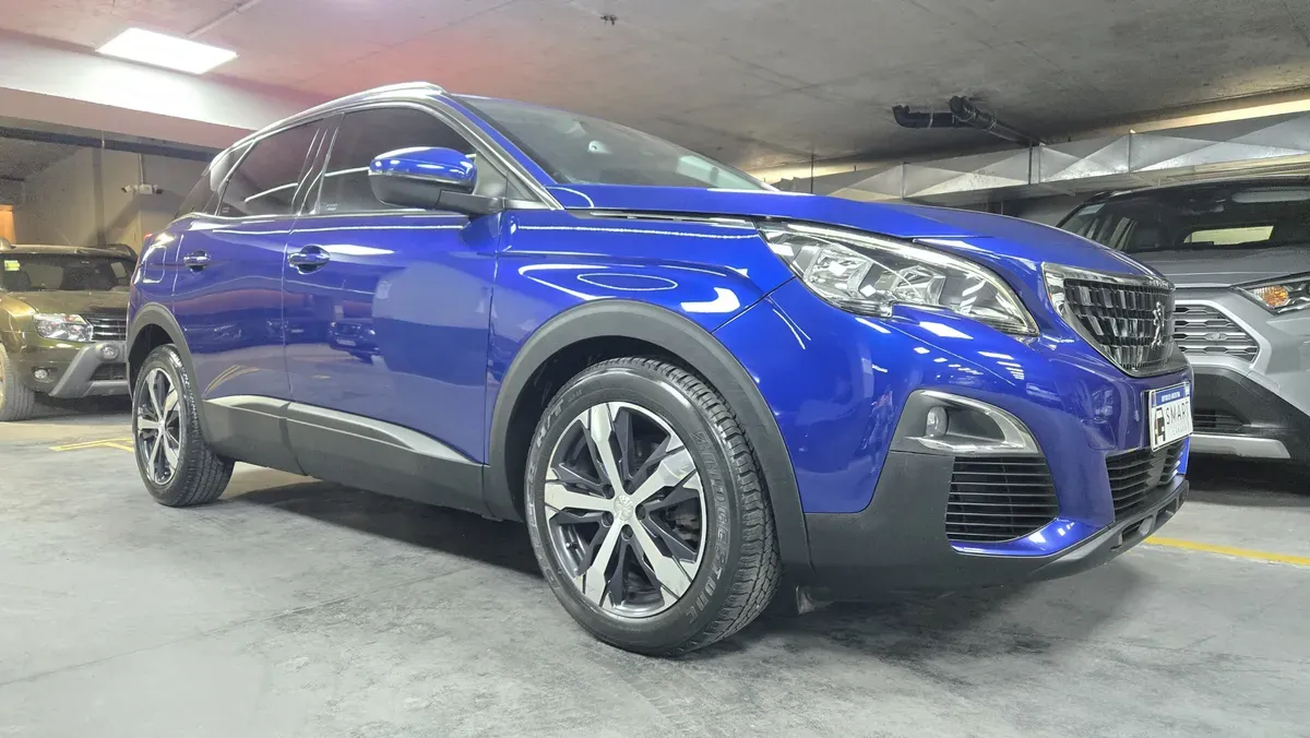 Mira esta publicación de Peugeot 3008 2018 en Motordil