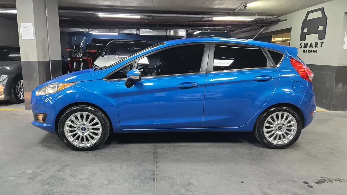 Mira esta publicación de Ford Fiesta 2014 en Motordil