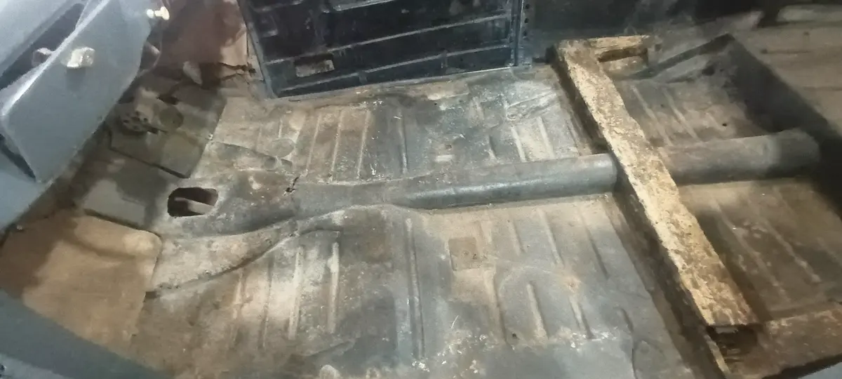 Mira esta publicación de Ford V8 1935 en Motordil