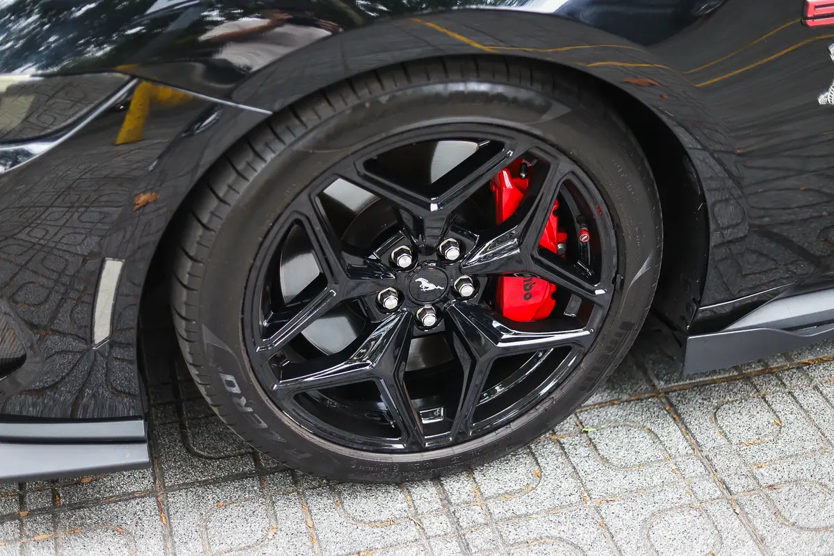 Mira esta publicación de Ford Mustang 2025 en Motordil