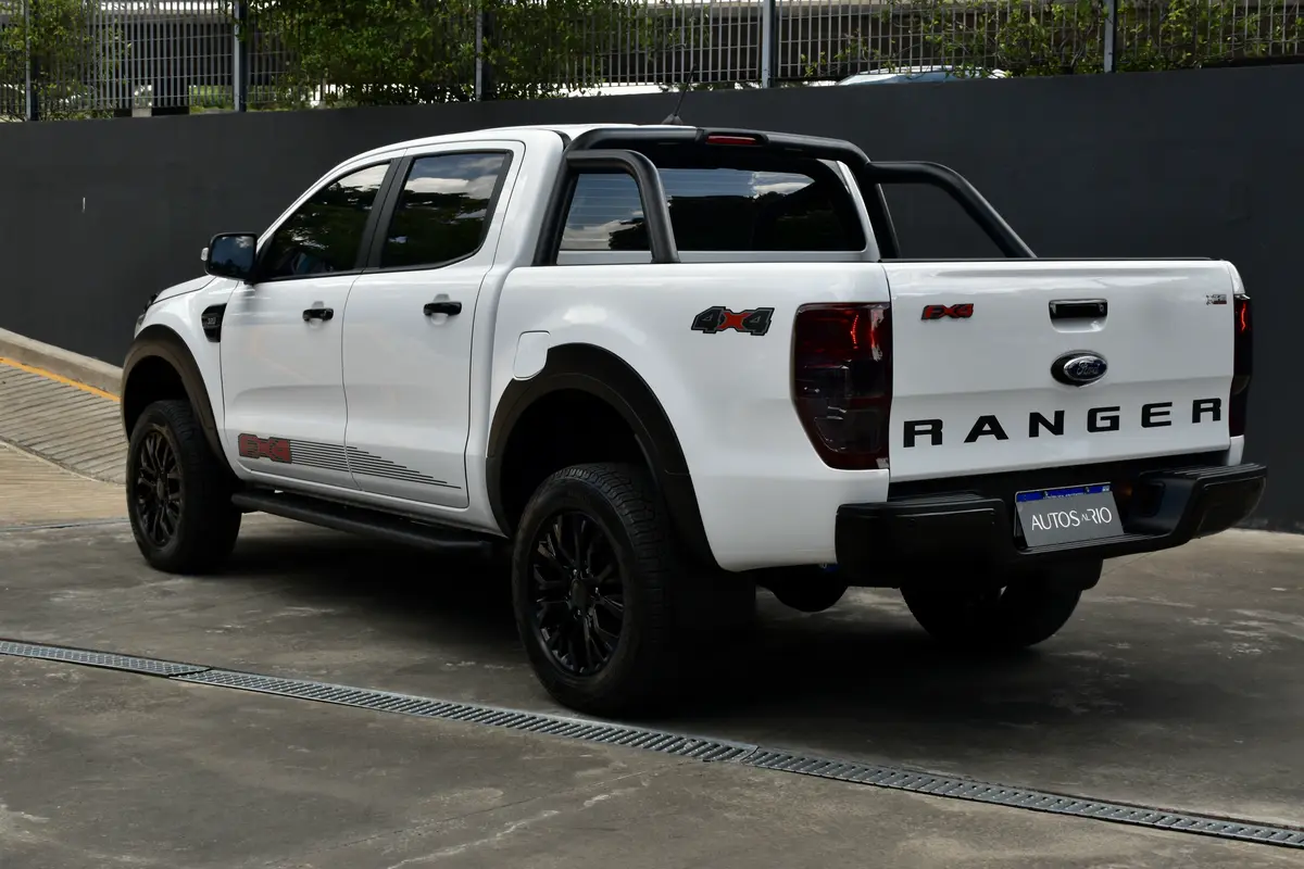 Mira esta publicación de Ford Ranger 2022 en Motordil