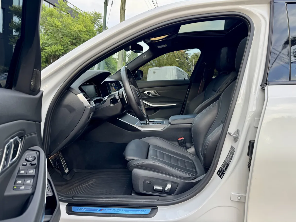 Mira esta publicación de BMW Serie 3 2022 en Motordil