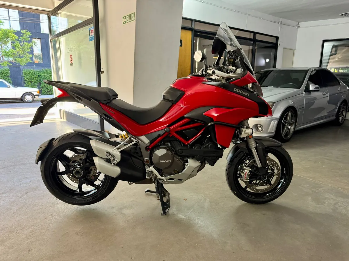 Mira esta publicación de Ducati 1200 S 2017 en Motordil