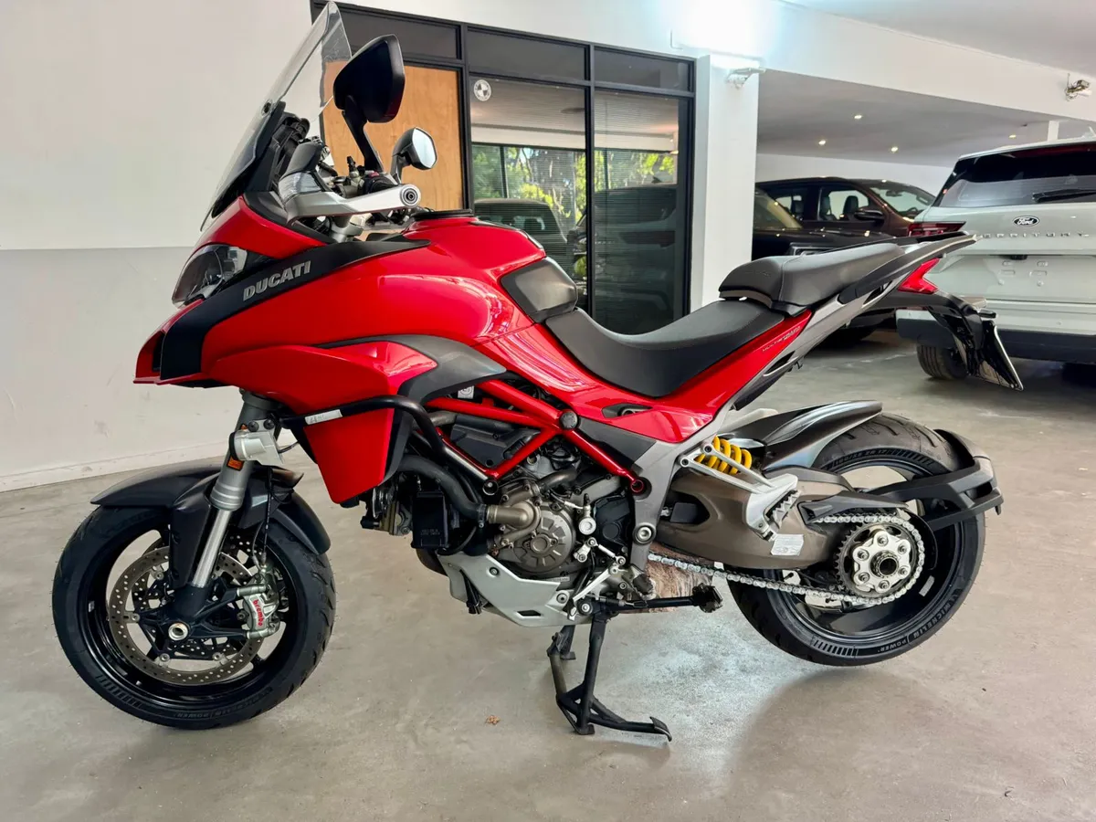 Mira esta publicación de Ducati 1200 S 2017 en Motordil