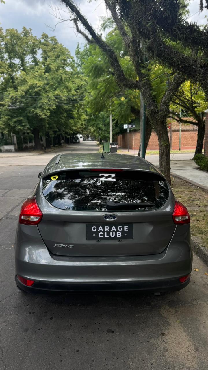 Mira esta publicación de Ford Focus 2017 en Motordil
