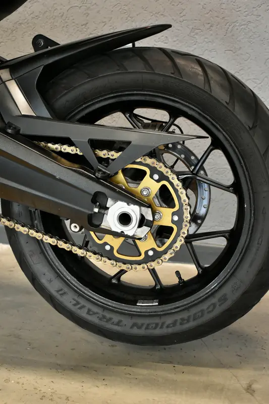 Mira esta publicación de Ducati 950 2017 en Motordil