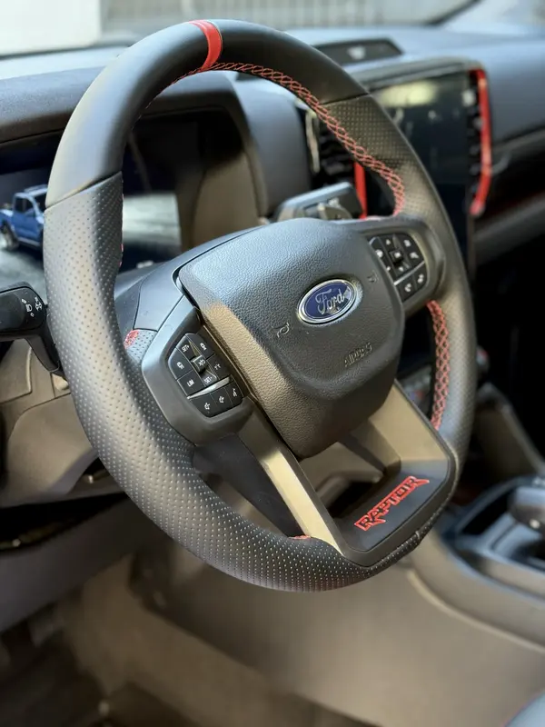 Mira esta publicación de Ford Ranger Raptor 2026 en Motordil