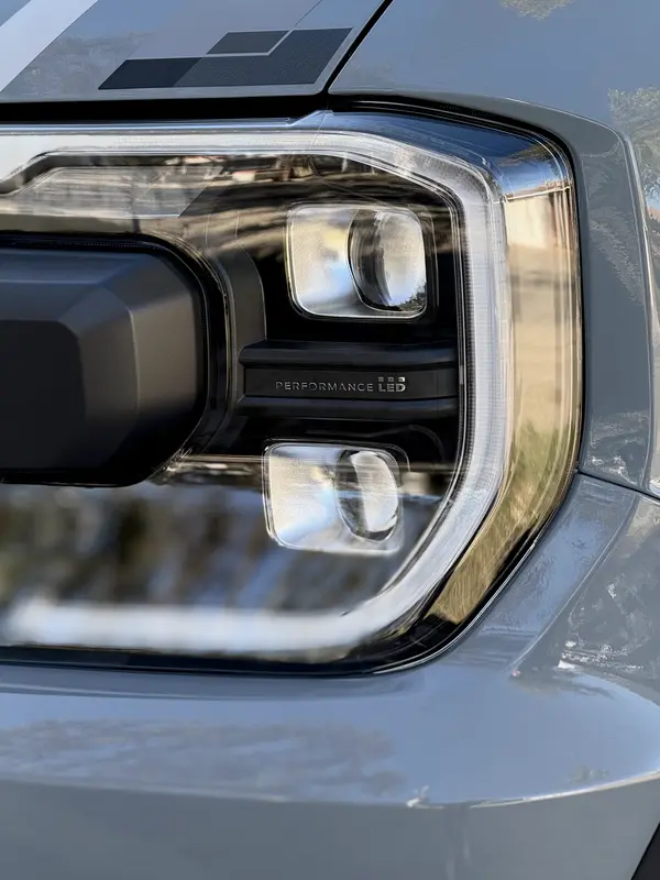 Mira esta publicación de Ford Ranger Raptor 2026 en Motordil