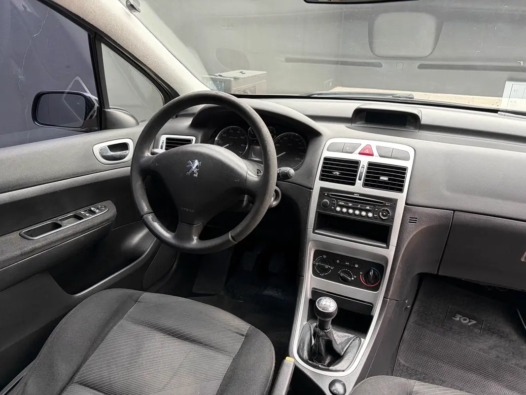 Mira esta publicación de Peugeot 307 2011 en Motordil