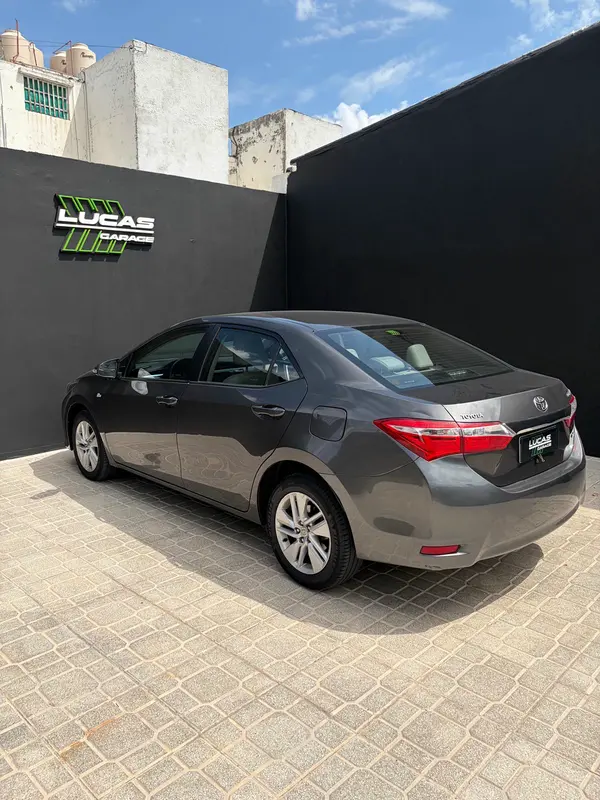 Mira esta publicación de Toyota Corolla 2018 en Motordil