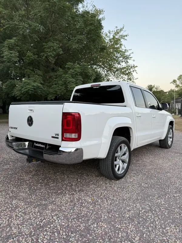 Mira esta publicación de Volkswagen Amarok 2020 en Motordil