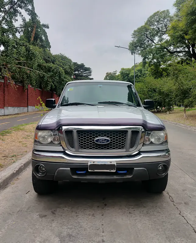 Mira esta publicación de Ford Ranger 2009 en Motordil