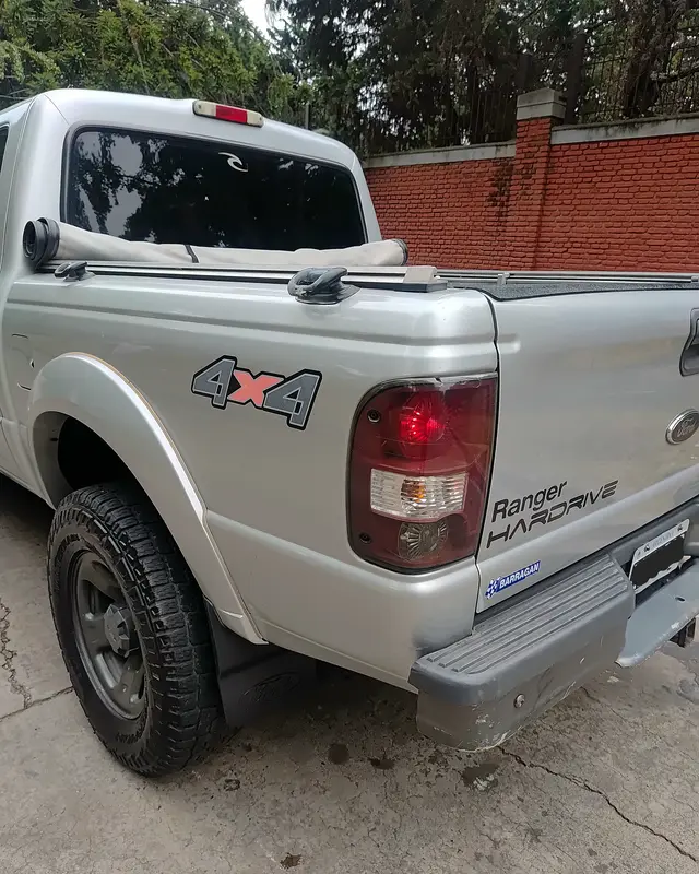 Mira esta publicación de Ford Ranger 2009 en Motordil