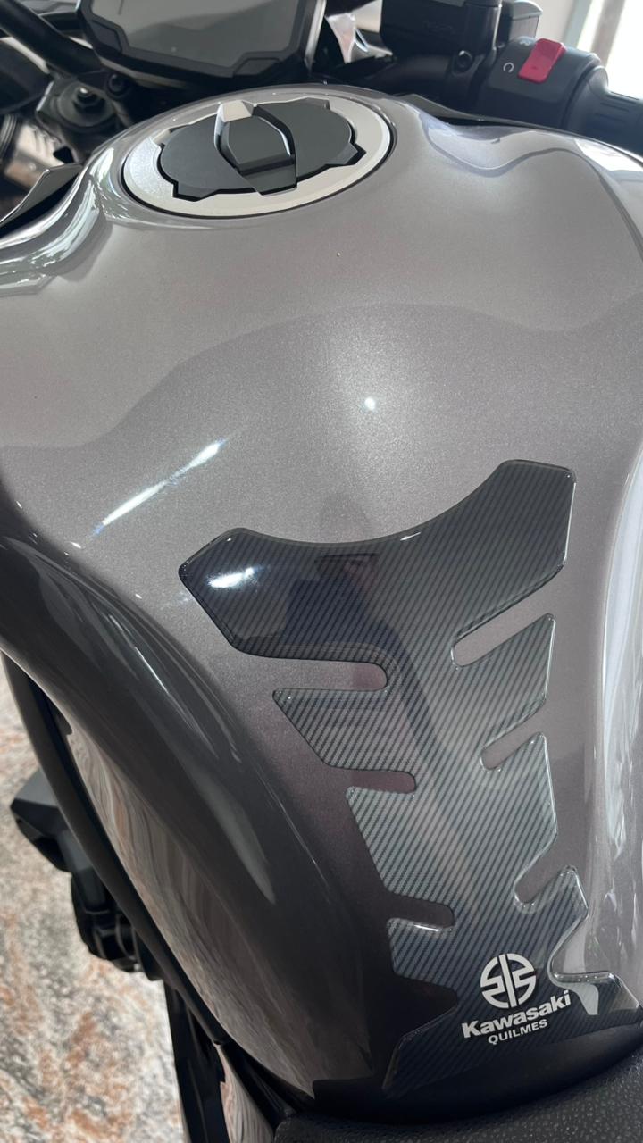 Mira esta publicación de Kawasaki z 900 2023 en Motordil