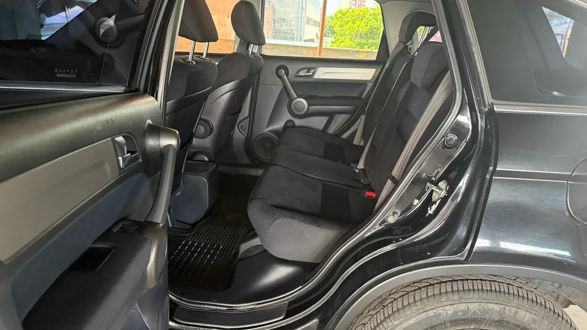 Mira esta publicación de Honda CRV 2011 en Motordil