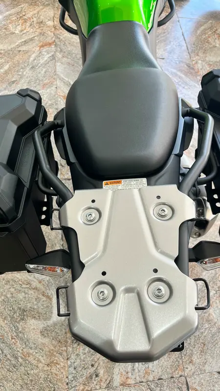 Mira esta publicación de Kawasaki KLE 300 Versys Adventure 2024 en Motordil