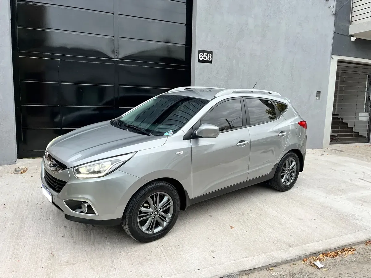 Mira esta publicación de Hyundai Tucson 2016 en Motordil