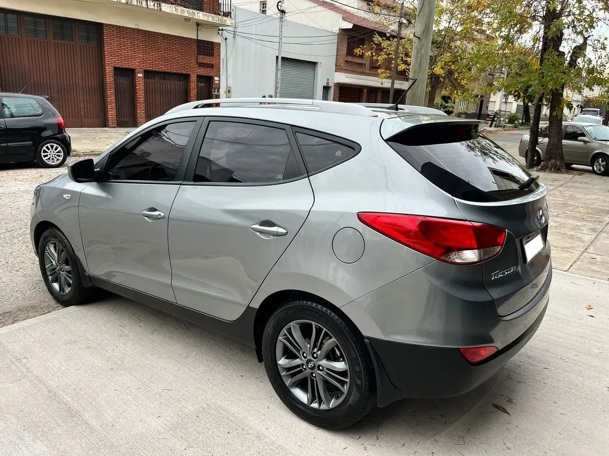 Mira esta publicación de Hyundai Tucson 2016 en Motordil