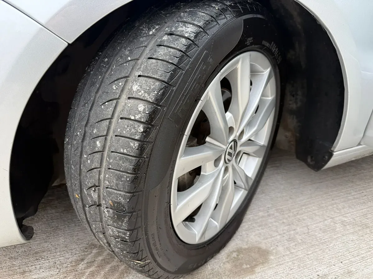 Mira esta publicación de Volkswagen FOX 2014 en Motordil