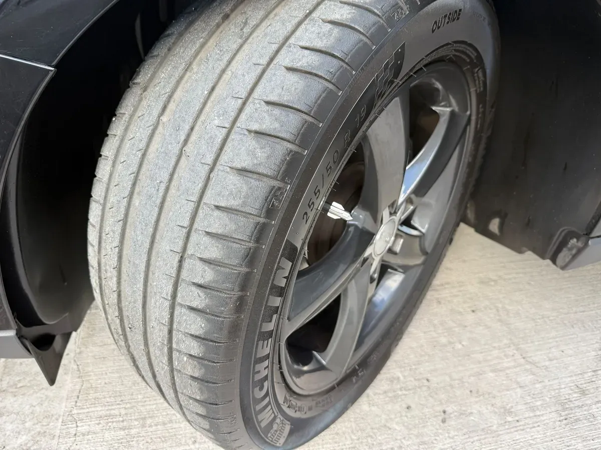 Mira esta publicación de Audi Q5 2010 en Motordil