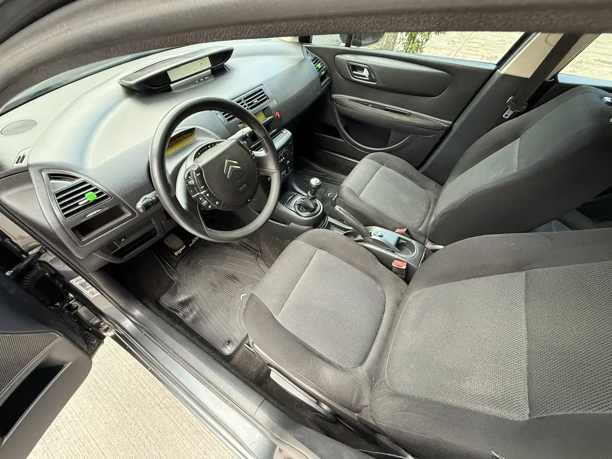 Mira esta publicación de Citroen C 4 2014 en Motordil