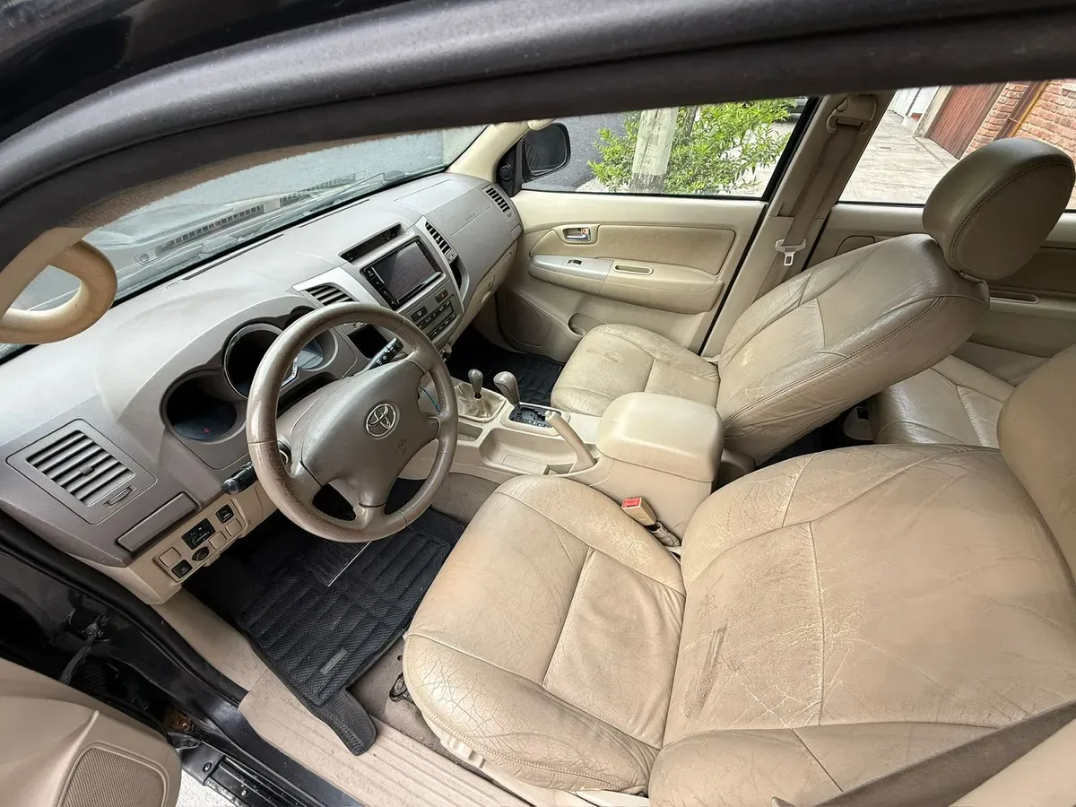 Mira esta publicación de Toyota SW4 2006 en Motordil