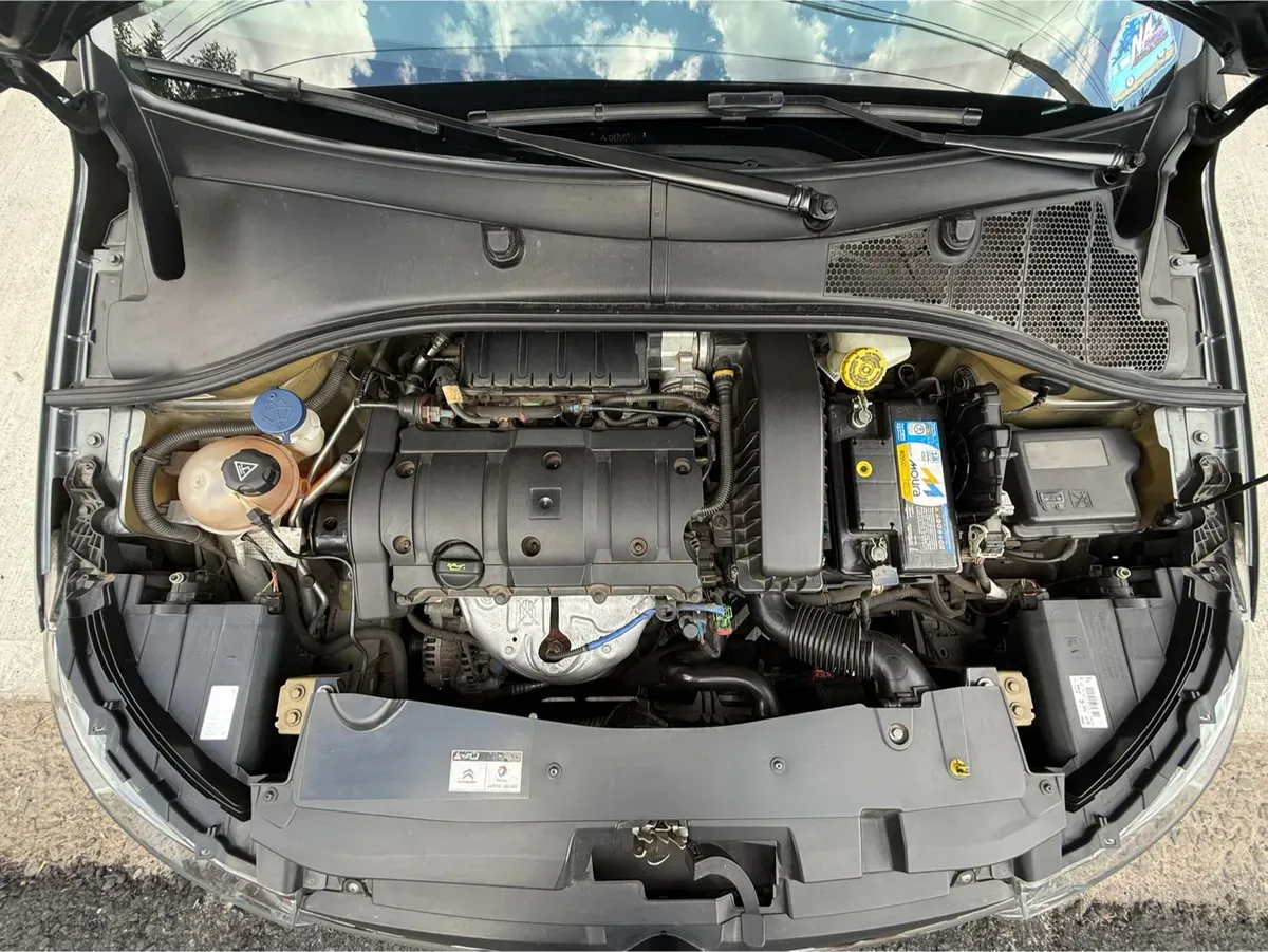 Mira esta publicación de Citroen C Elysee 2017 en Motordil