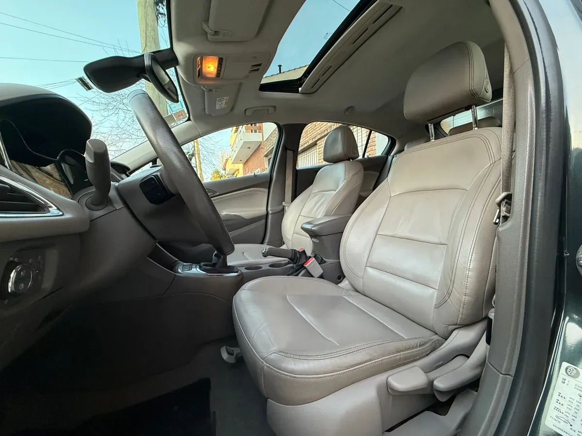 Mira esta publicación de Chevrolet Cruze 2018 en Motordil