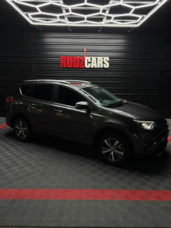 Mira esta publicación de Toyota RAV4 2017 en Motordil